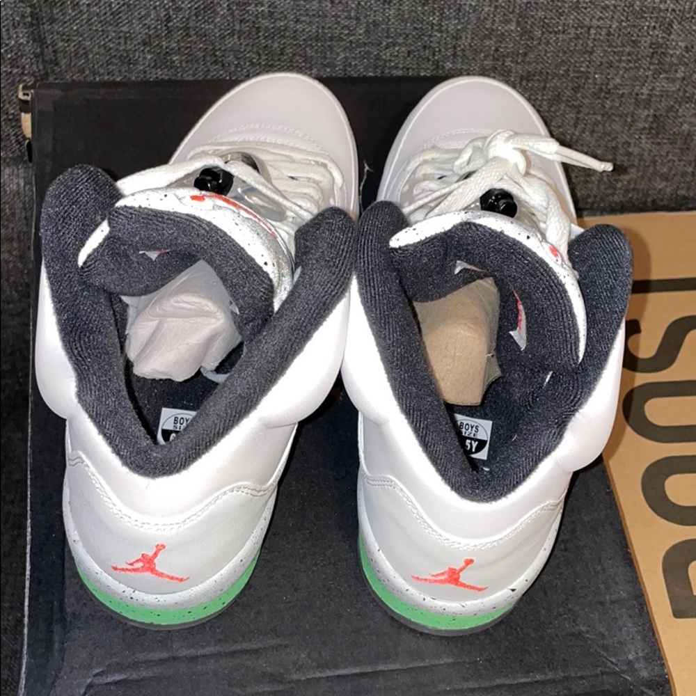 Air Jordan 5 new with box gs 6.5 - Picture 3 of 8